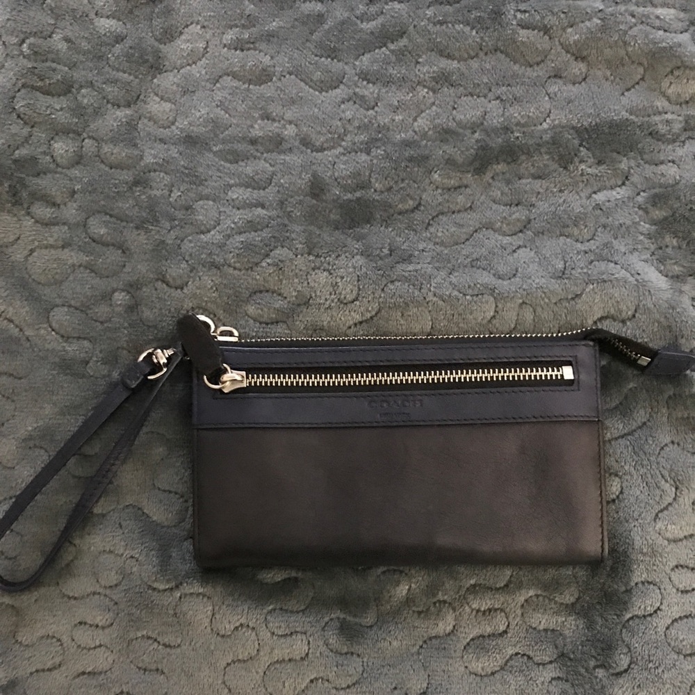 Coach leather wristlet
